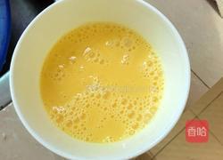 剁辣椒木耳炒鸡蛋的做法图解3