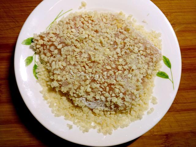 再蘸面包糠