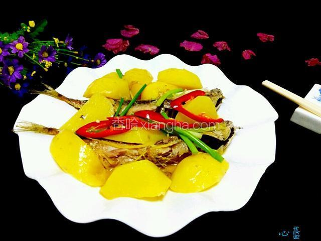 鲅鱼炖土豆