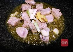 莴笋烧排骨的做法图解6