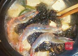 豆腐海藻鲜虾汤的做法图解3
