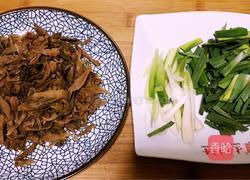 盐菜回锅肉的做法图解3