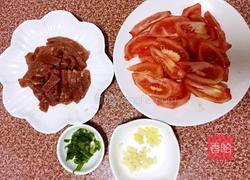 蕃茄炒牛肉的做法图解1