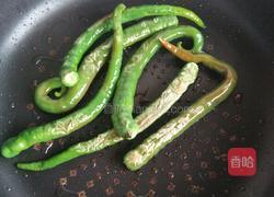 青椒擂皮蛋的做法图解2