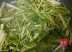 家常炒空心菜梗的做法图解5