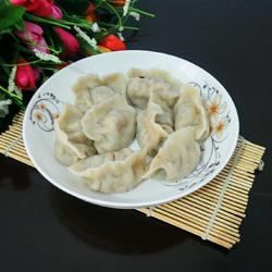 胡萝卜木耳饺子的做法[图]