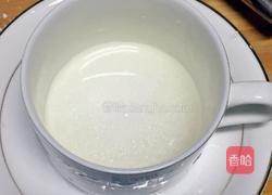 抹茶拿铁的做法图解3