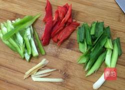 青红椒炒蟹的做法图解3