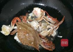 青红椒炒蟹的做法图解5