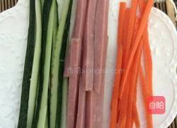 肉松紫菜包饭的做法图解3