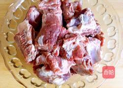 排骨土豆豆腐汤的做法图解1