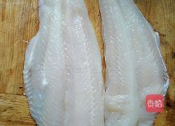 酸菜龙利鱼的做法图解1