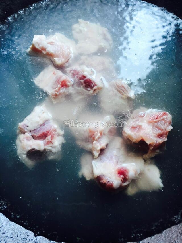 排骨去血水