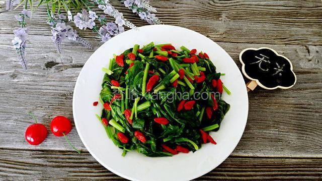 枸杞拌菠菜