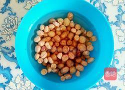 香椿头花生米的做法图解1