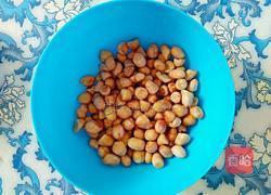 香椿头花生米的做法图解2