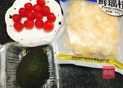 鲜贝鳄梨沙拉的做法图解1