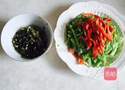 扁豆炒雪菜的做法图解4
