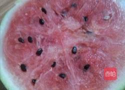 西瓜冰激凌的做法图解1