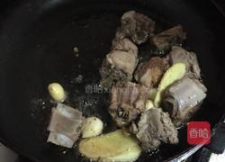 排骨煲的做法图解5