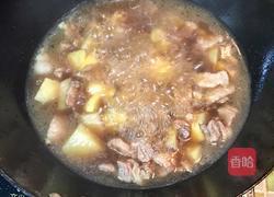 土豆块烧肉的做法图解5