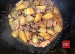 土豆块烧肉的做法图解7