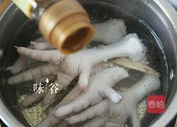 广式当归药材鸡脚的做法图解2