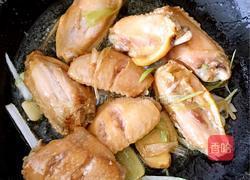 香菇烧鸡翅的做法图解4