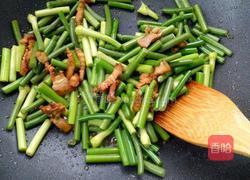 蒜薹炒肉丝的做法图解3