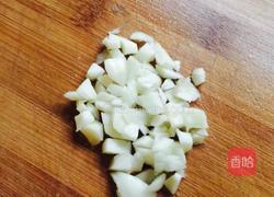 番茄疙瘩土豆汤的做法图解2