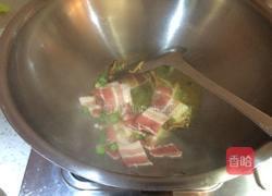 炒空心菜梗的做法图解5
