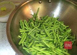 炒空心菜梗的做法图解7