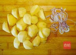 飘香小土豆的做法图解2