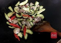 鸡腿肉烧茄子的做法图解6