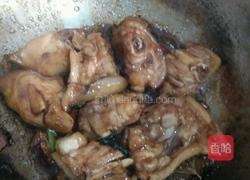 猪蹄焖花生的做法图解7