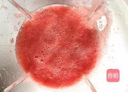 鲜榨西瓜汁的做法图解4
