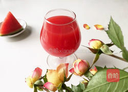 鲜榨西瓜汁的做法图解6