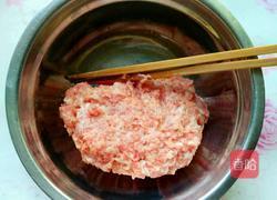 肉末蛋卷的做法图解1