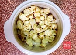 莲子炖猪心的做法图解3