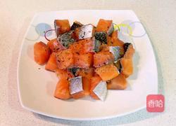 香炒三文鱼的做法图解2