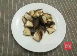 香菇炖鸡的做法图解7