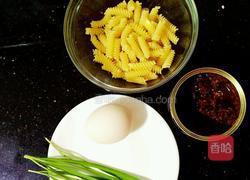 炒意粉的做法图解1