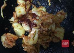 韩式年糕汤的做法图解2