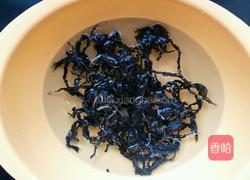 芝麻叶面条的做法图解2