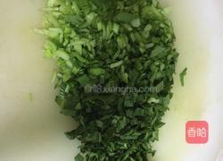 青菜爱心煎蛋的做法图解1