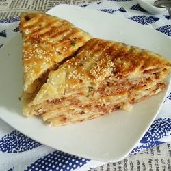 葱香卤肉千层饼的做法[图]