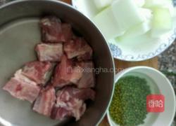 排骨绿豆冬瓜汤的做法图解1