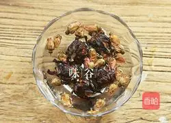 洛神玫瑰花茶的做法图解2