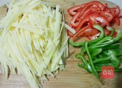 青椒肉丝土豆丝的做法图解2
