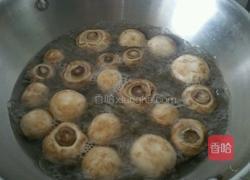 蒜香酿口蘑的做法图解2